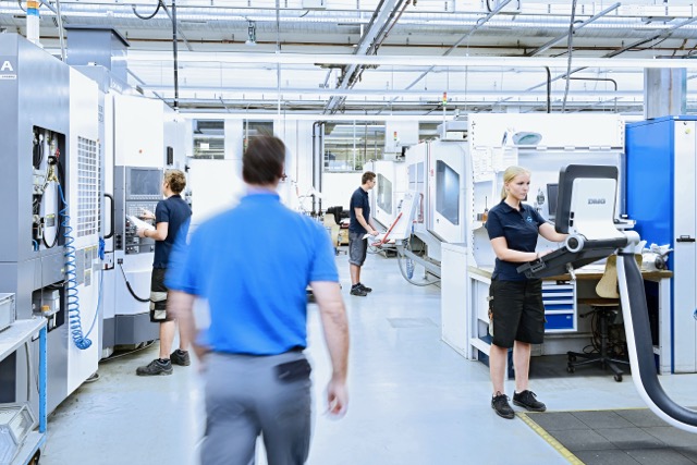 E-procurement at SPINNER: A long road with a clear direction